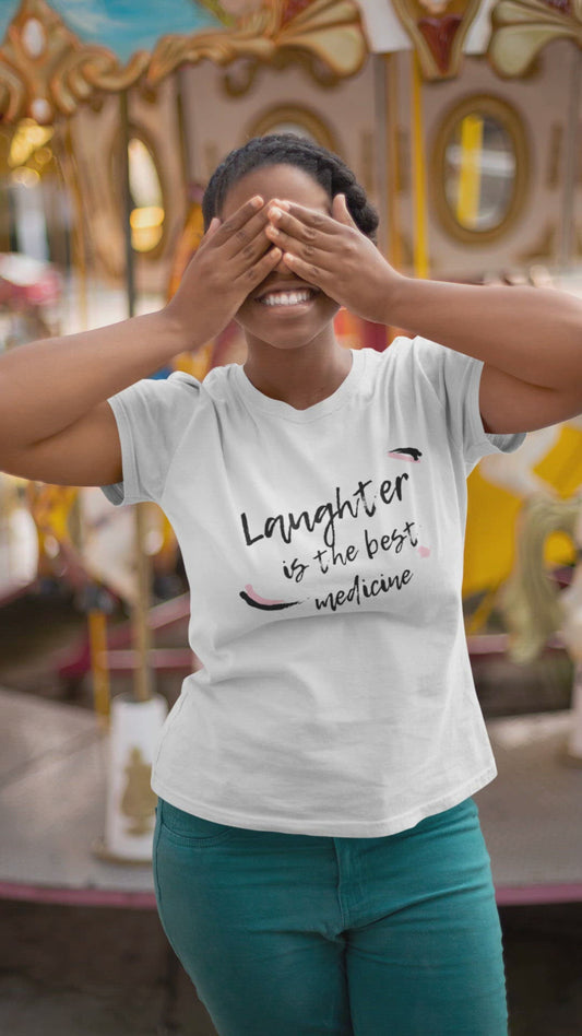 "Laughter is the best medicine" - Women's T-shirt (White)