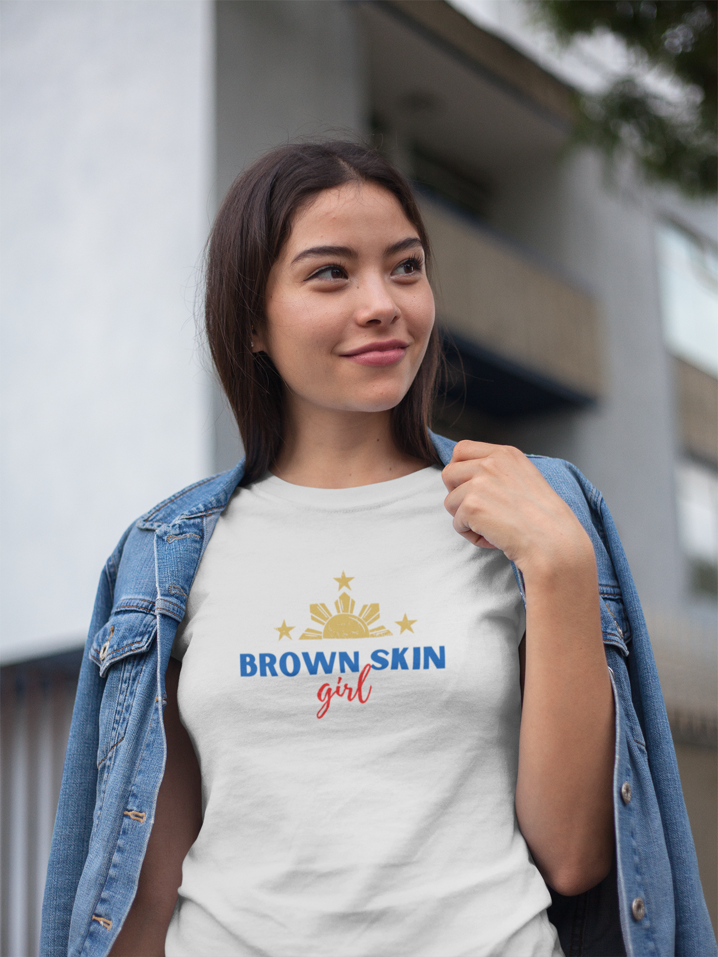 "Brown skin girl" - Women's T-Shirt (Black or White)